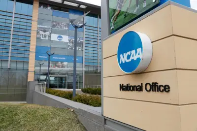 Federal judge approves $2.8B settlement, paving way for U.S. colleges to pay athletes millions
