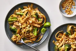 This vegetarian pad thai hits the spot
