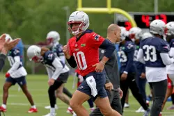 Patriots OTAs Day 2: Drake Maye throws 4 INTs, Christian Gonzalez stars