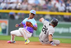 Rockies’ Adael Amador: Glove ‘slipped off’ when jumping to field line drive by Yankees’ Paul Goldschmidt