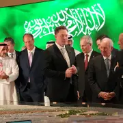 Trump’s Gulf Trip Also Brought Benefits to Elon Musk