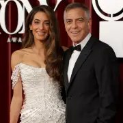 Tony Awards 2025 Red Carpet Photos: Looks From Broadway’s Biggest Night