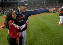 Alex Cora responds to critics after missing 1 game for daughter’s college graduation